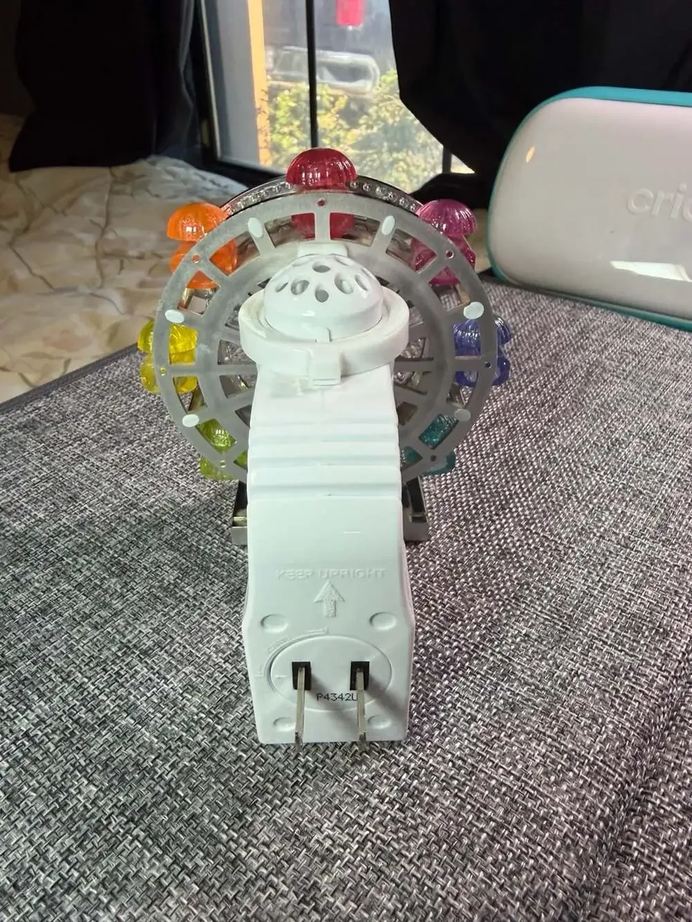 Bath & Body Works Ferris Wheel Light-Up Wallflowers Fragrance Plug
